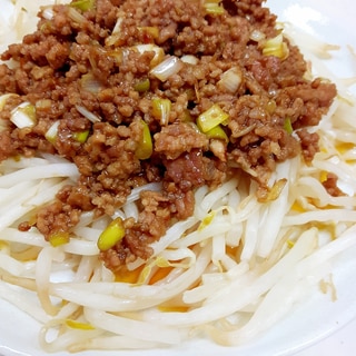 電子レンジもやしで(^^)合挽肉の麻婆もやし♪